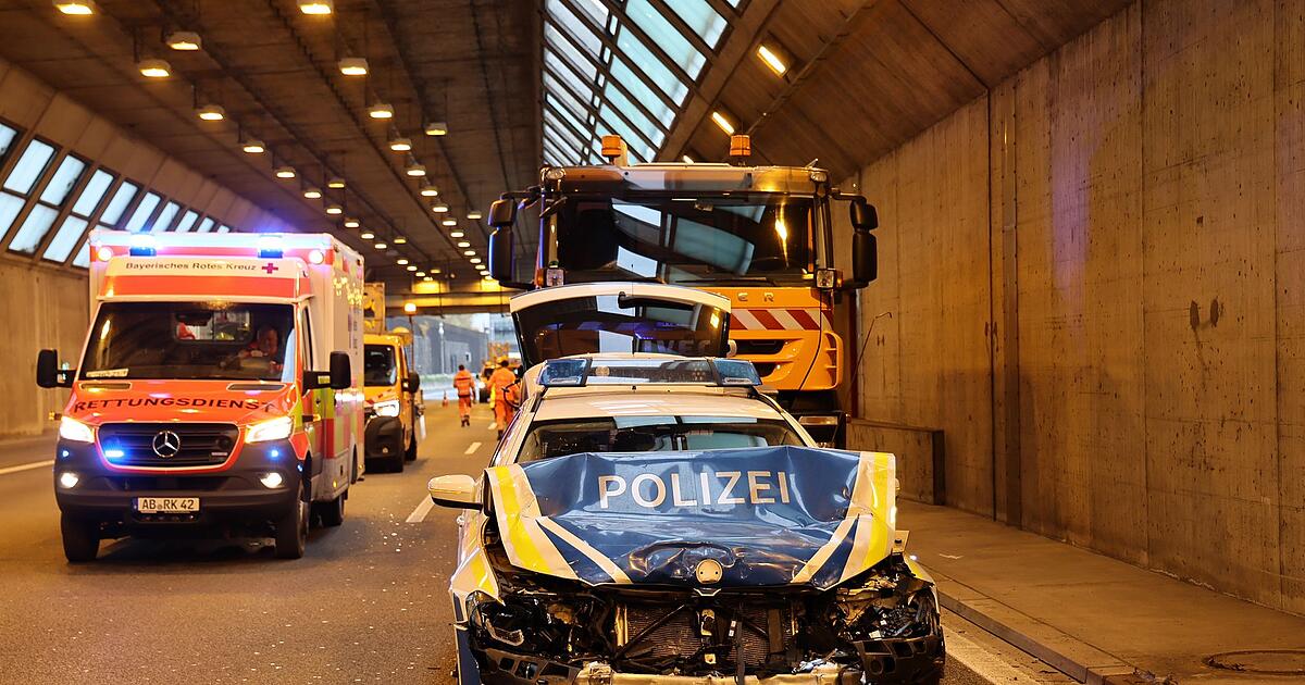 Streifenwagen-kollidiert-bei-Einsatz-mit-Auto-auf-A3