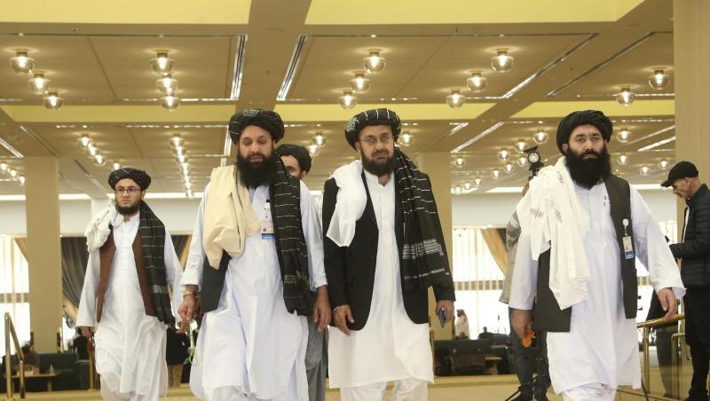 Taliban-Delegation in Doha: Dort hatten die militanten Islamisten und die USA am 29. Februar ein Abkommen geschlossen, das einen Abzug aller US- und internationalen Truppen aus Afghanistan vorsieht. Taliban-Delegation in Doha: Dort hatten die militanten Islamisten und die USA am 29. Februar ein Abkommen geschlossen, das einen Abzug aller US- und internationalen Truppen aus Afghanistan vorsieht.