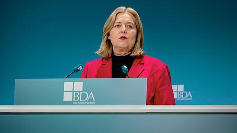 Arbeitsministerin Bas hat einen schweren Stand auf dem Arbeitgebertag.