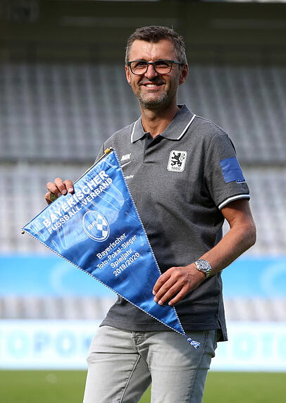 Löwen-Trainer Michael Köllner will wieder ins Landespokalfinale. Löwen-Trainer Michael Köllner will wieder ins Landespokalfinale.