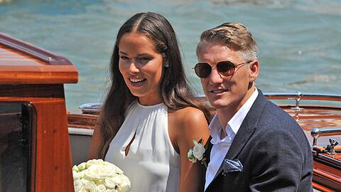 Ana Ivanovic und Bastian Schweinsteiger haben in Venedig standesamtlich geheiratet. Die Bilder.