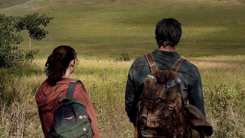 Vor den Trümmern der Zivilisation: Bella Ramsey und Pedro Pascal in "The Last of Us".