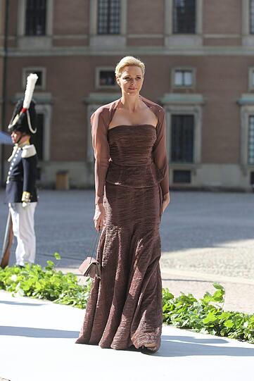 Die Braut im Spitzen-Kleid und der Bräutigam zu Tränen gerührt: Die schwedische Prinzessin Madeleine und der New Yorker Banker Chris O'Neill haben in Stockholm geheiratet. Die Bilder!