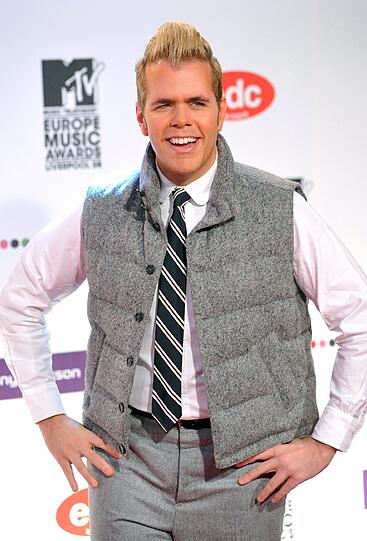 Ein großer Fan der britischen Monarchie scheint auch US-Blogger Perez Hilton (35) zu sein. Er überschlug sich bei Twitter seit den ersten Meldungen vom Montag, dass Kate ins Krankenhaus gekommen war. &bdquo;Noch ein Grund, warum ich das königliche Baby liebe: Heute hatte mein Vater Geburtstag. LEGENDEN wurden an diesem Tag geboren!!!!&ldquo;