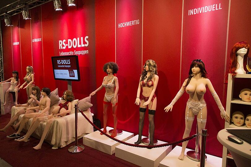 Die Venus feiert 20. Geburtstag - die Bilder von der weltgrößten Erotikmesse in Berlin.