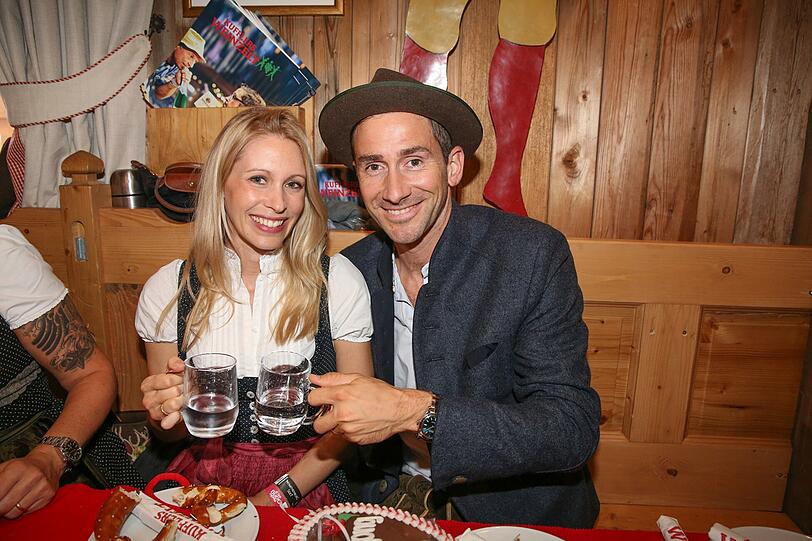 Schönes Paar: Markus Stoll alias Harry G mit seiner Ehefrau Veronika.