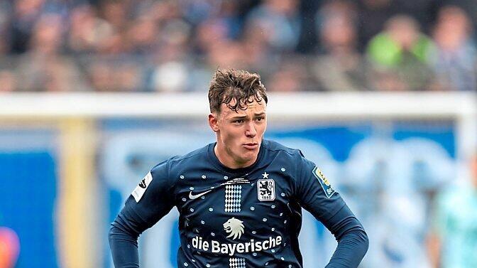 Jung-Nationalspieler, der 1860 treu bleiben soll: Reich.  Foto: imago