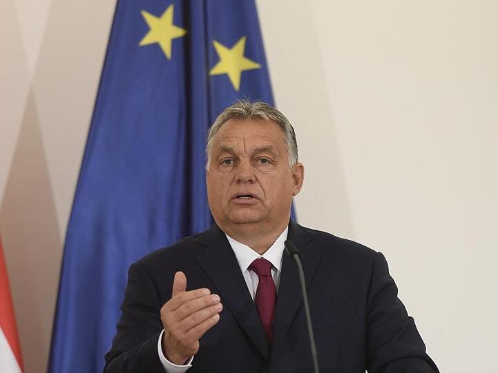 Ungarns Ministerpräsident Viktor Orban hat einen Rechtsschwenk der EVP zur Bedingung für seine weitere Mitgliedschaft gemacht.