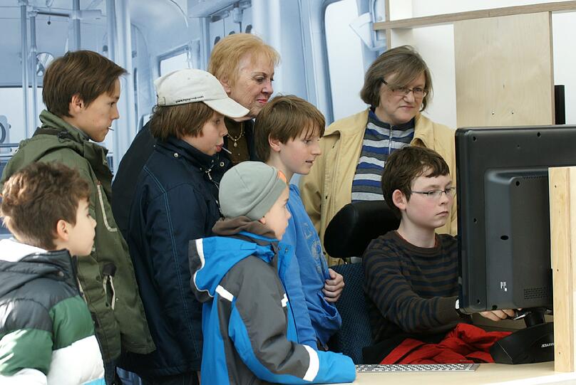 150 Jahre ÖPNV, 40 Jahre U-Bahn: So feiert die Münchner Verkehrsgesellschaft (MVG) den Jahrestag. Die besten Bilder...