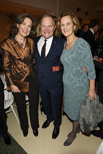 Dr. Wolfgang Heubisch und Frau Miriam und Karin Seehofer