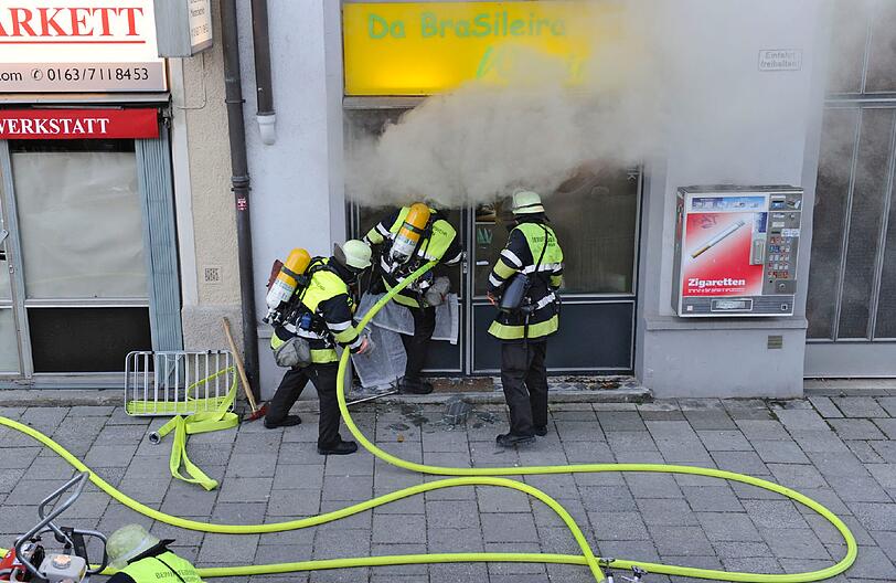 Die Feuerwehr schätzt den Schaden auf 50.000 Euro