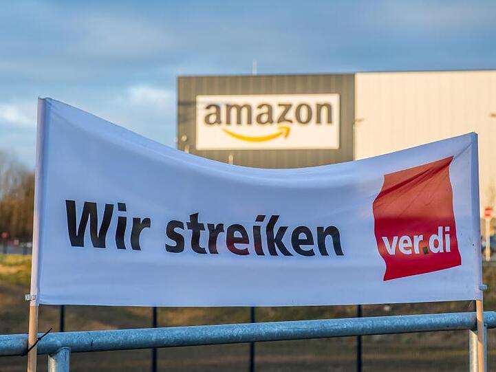 Vor dem Amazon-Aktionstag hat Verdi zu Streiks beim Versandhändler aufgerufen.