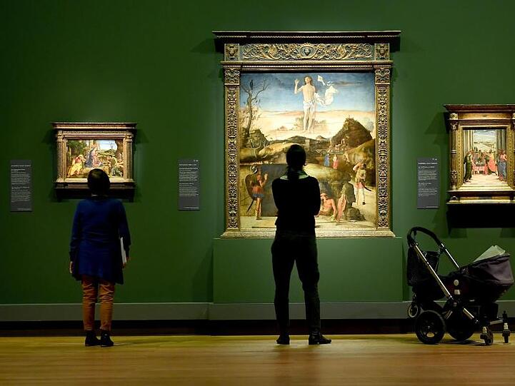 Blick in die Ausstellung "Mantegna und Bellini. Meister der Renaissance".