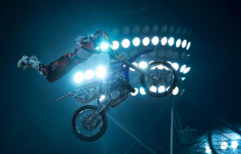 Der Münchner Olympiapark hat den Zuschlag fuer die Red-Bull-X-Games für die Jahre 2013 bis 2015 erhalten, an denen auch die Motocrossfahrer der X-Fighter-Series teilnehmen.