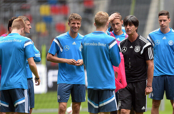 Weltmeister wieder zusammen: Das DFB-Team beim Training in Düsseldorf.