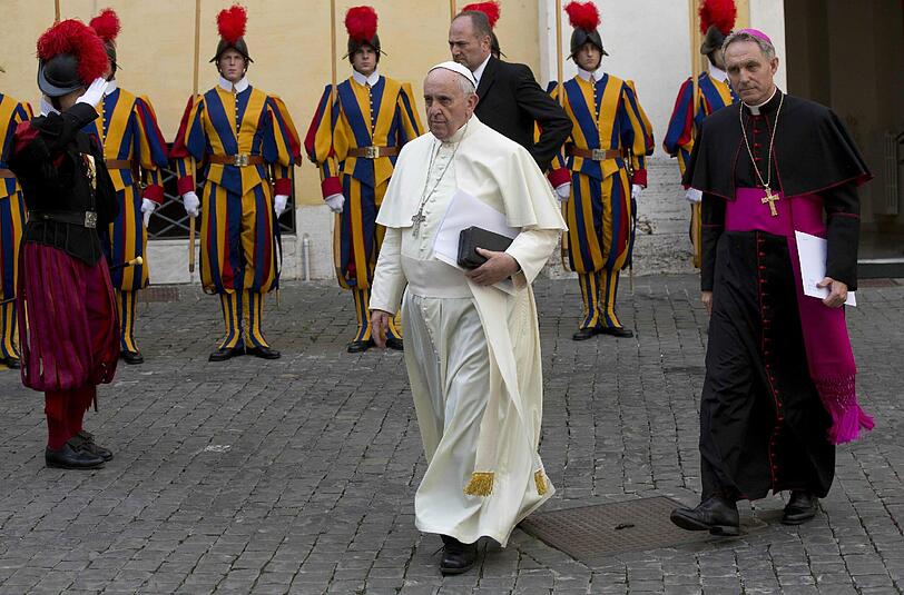 Papst Franziskus will mit der Familiensynode die katholische Kirche moderner und offener machen.