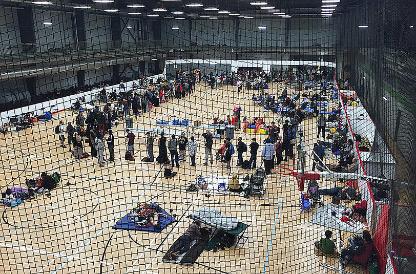 Die Waldbrände in der kanadischen Provinz Alberta breiten sich immer mehr aus. Den Behörden zufolge, sind sieben der 49 Brände außer Kontrolle. Sehen Sie hier die dramatischen Ausmaße des Flammenmeeres.