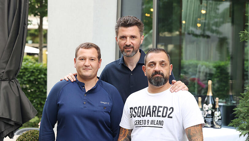 V.l.: Gregor Goncharov, Marko Pesic und Sasa Lukic vor ihrem neuen Restaurant. V.l.: Gregor Goncharov, Marko Pesic und Sasa Lukic vor ihrem neuen Restaurant.
