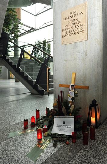 Augsburg: Ein ganzer Ort trauert um Mathias V. - den erschossenen Polizisten.
