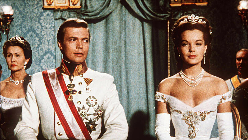 Schauspielerin Romy Schneider und Karlheinz Böhm in "Sissi" Schauspielerin Romy Schneider und Karlheinz Böhm in "Sissi"
