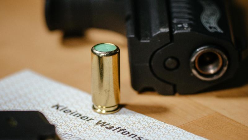 Die Zahl Kleiner Waffenscheine ist in Deutschland auch im vergangenen Jahr erneut angestiegen. Die Zahl Kleiner Waffenscheine ist in Deutschland auch im vergangenen Jahr erneut angestiegen.