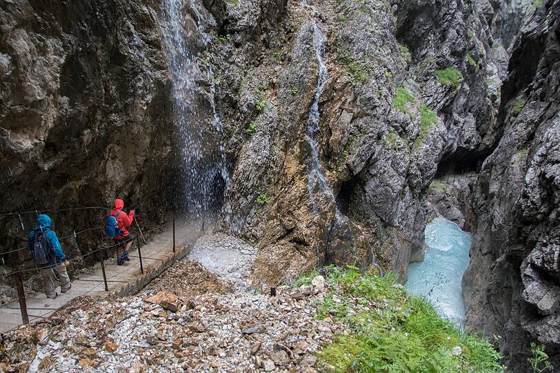 Auf jeden Fall einen Ausflug wert: Die H&ouml;llentalklamm bei Grainau, von M&uuml;nchen aus gut zu erreichen.