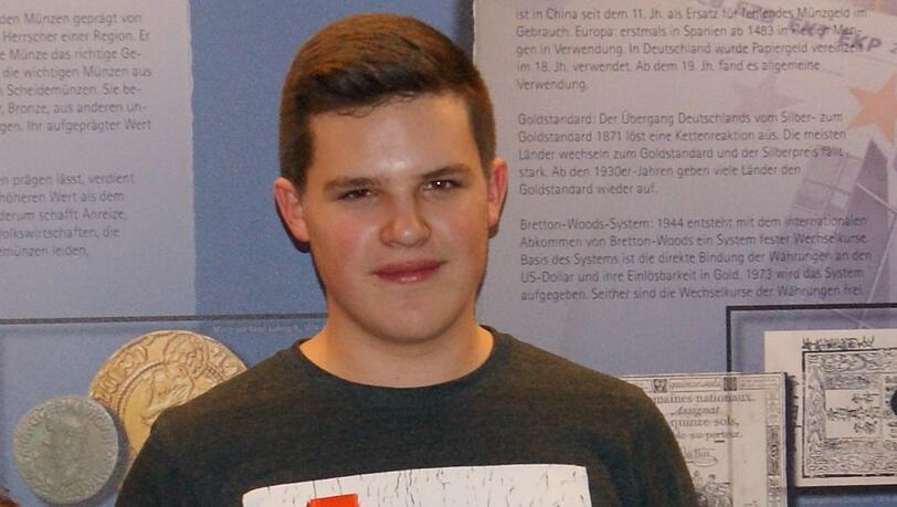 Einen J-ini Award erhält in diesem Jahr Benedict Lang aus München. Einen J-ini Award erhält in diesem Jahr Benedict Lang aus München.