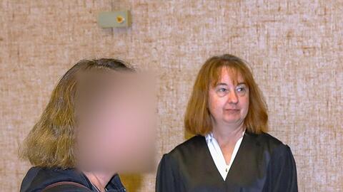 Belkiz Ö. am Donnerstag im Amtsgericht. Die Pflegedienstleiterin hatte Einspruch gegen ihren Strafbefehl erhoben.