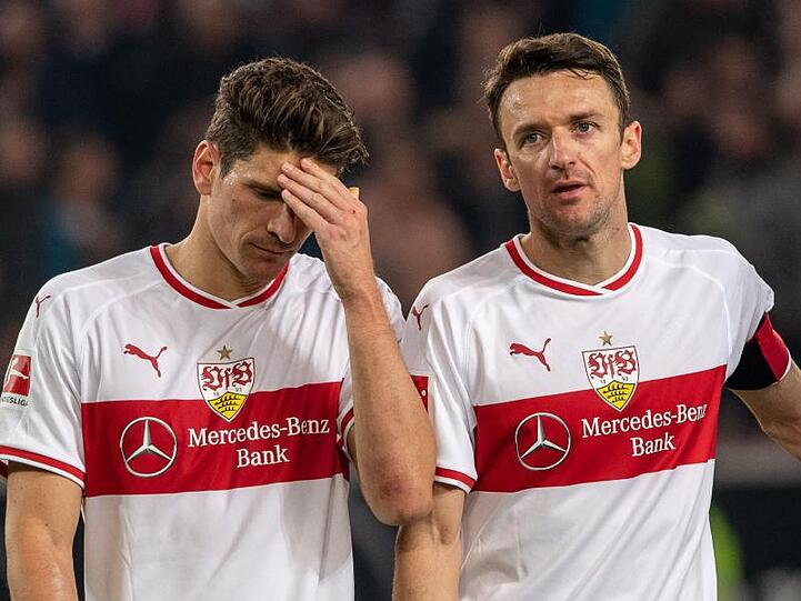 Sinnbilder der Stuttgarter Krise: Mario Gomez (l) und VfB-Kapitän Christian Gentner.