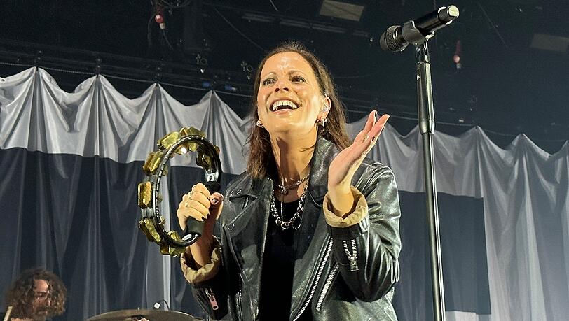 Powerfrau Stefanie Kloß beim Silbermond Konzert in München
