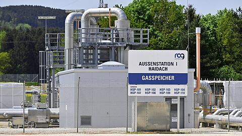 Die Gasspeicherstation Haidach bei Straßwalchen. Der Speicher gehört zu einem Drittel Gazprom.