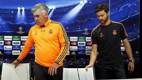 Folgt Xabi Alonso (r) auf Carlo Ancelotti bei Real Madrid?