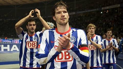 Hier im Vereinstrikot und nicht in kugelsicherer Weste: Hertha-Kapitän Arne Friedrich.
