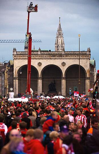Zur Einstimmung auf die Meisterfeier: So feierte der FC Bayern im letzten Jahr die Meisterschaft. Die Kult-Bilder...