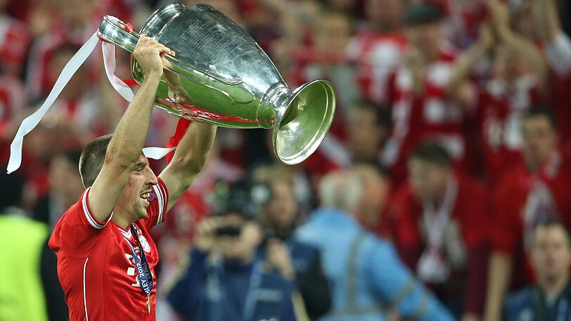 Ribéry entwickelte sich aufgrund seiner fantastischen Spielweise zum Publikumsliebling - und ist es immer noch. Größter Erfolg mit den Bayern: der Champions-League-Sieg 2013.