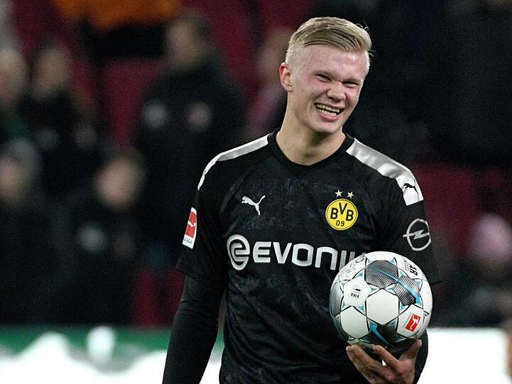 Erling Haaland erzielte in seinem ersten Spiel für Borussia Dortmund gleich drei Tore.