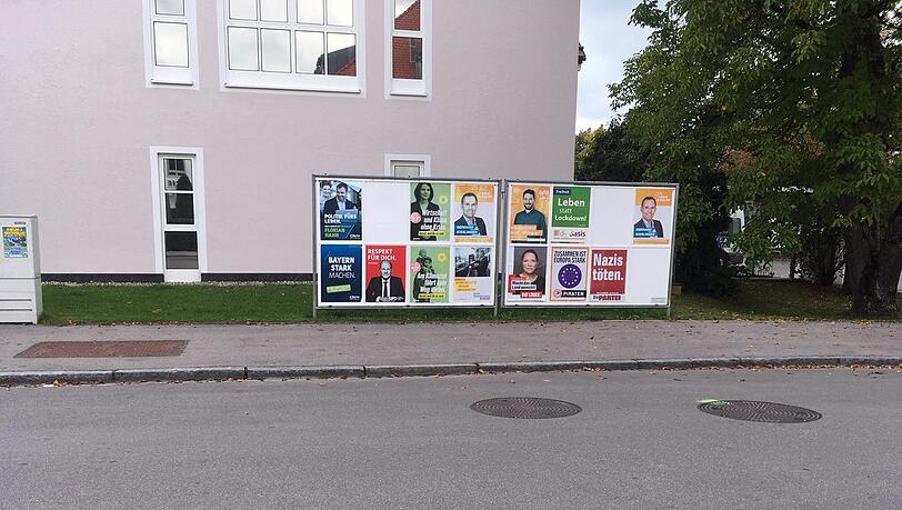 Das Wahlplakat der Partei "Die Partei".