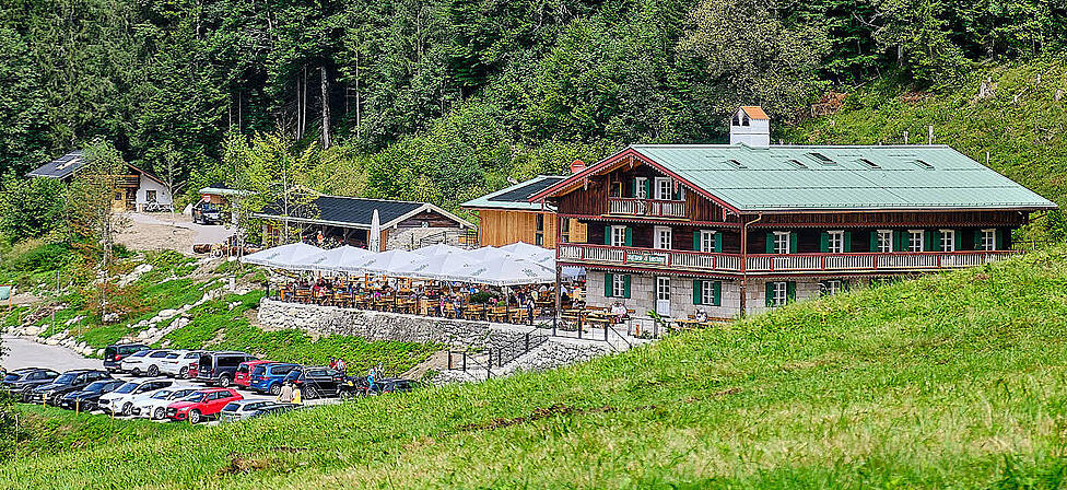 Die Saison im Forsthaus Valepp beginnt am 1. Mai. Bis Ende Dezember hat Johannes Rabl jeden Tag ge&ouml;ffnet.