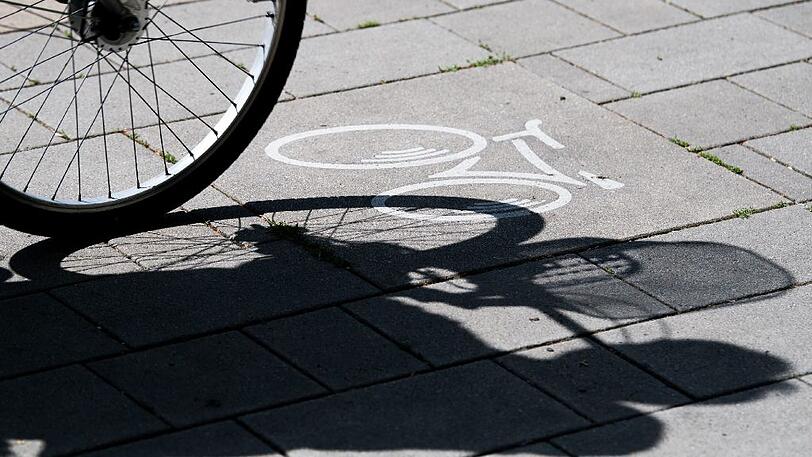 Zwei neue Radunfälle in München - Leidtragende waren (vor allem) Fußgänger.