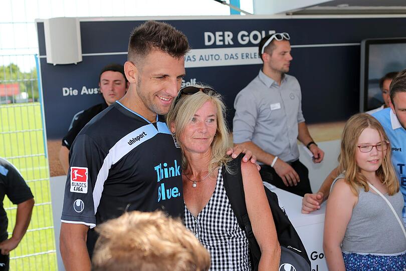 Bilder vom Löwen-Fanfest 2013.
