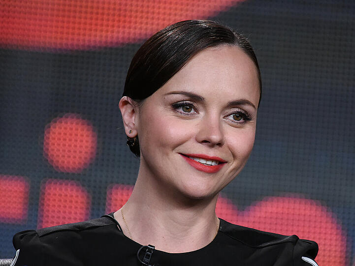 Christina Ricci sieht man ihr Alter nicht an