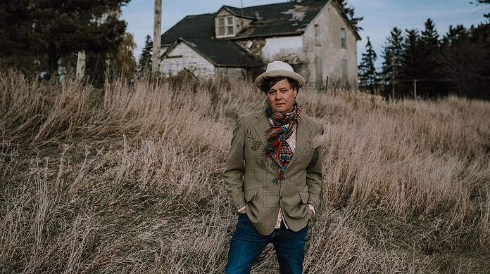 "Ich fühle mich wie Huckleberry Finn", sagt Ron Sexsmith, der im ländlichen Ontario seinen inneren Frieden gefunden hat.