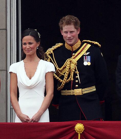2011: Bei der Hochzeit von Kate und William war Harry zusammen mit Kates Schwester Pippa Trauzeuge.