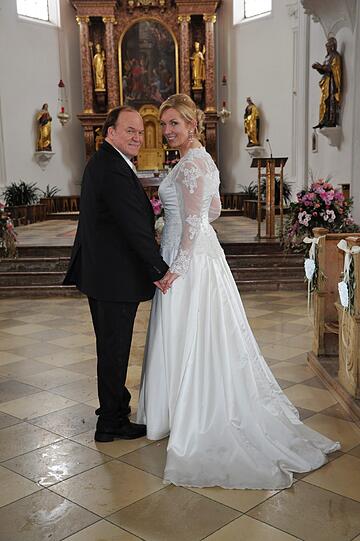 Die Traumhochzeit von Star-Koch Winkler und seiner Denise - sehen Sie hier die wunderschönen Bilder aus dem zugeschneiten Aschau.