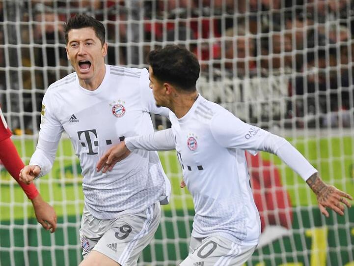 Robert Lewandowski und Philippe Coutinho von Bayern München. Foto: Patrick Seeger/dpa/Archivbild