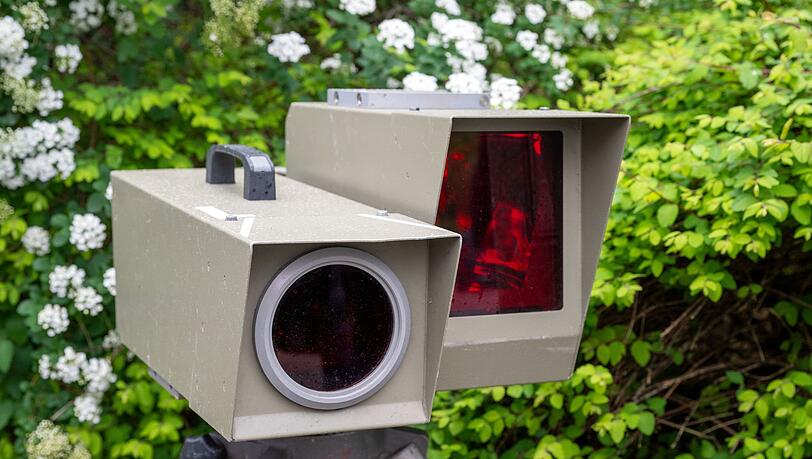 Tempos&uuml;nder sollen am Blitzmarathon in Bayern ausgebremst werden. (Archivbild)