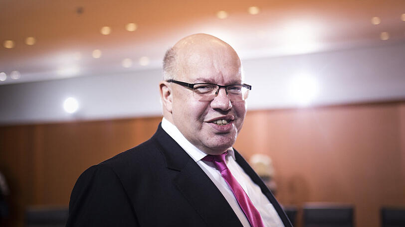 Bundeswirtschaftsminister Peter Altmaier wendet sich an seine Follower