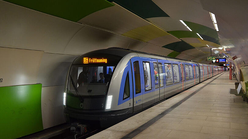 Eine U-Bahn vom Typ C2. Ab Mai kommen weitere dieser Züge vom Typ C2 auf die Schiene.