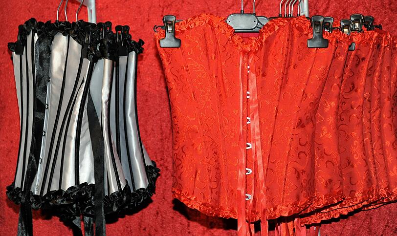 Auch sexy Dessous und High-Heels können die Besucher auf der Erotikmesse "Eros und Amore" in München bestaunen und kaufen.