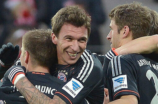 Mario Mandzukic (2.v.l.) darf gegen Dortmund von Beginn an ran.